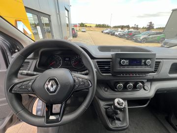 Renault Trafic - 10