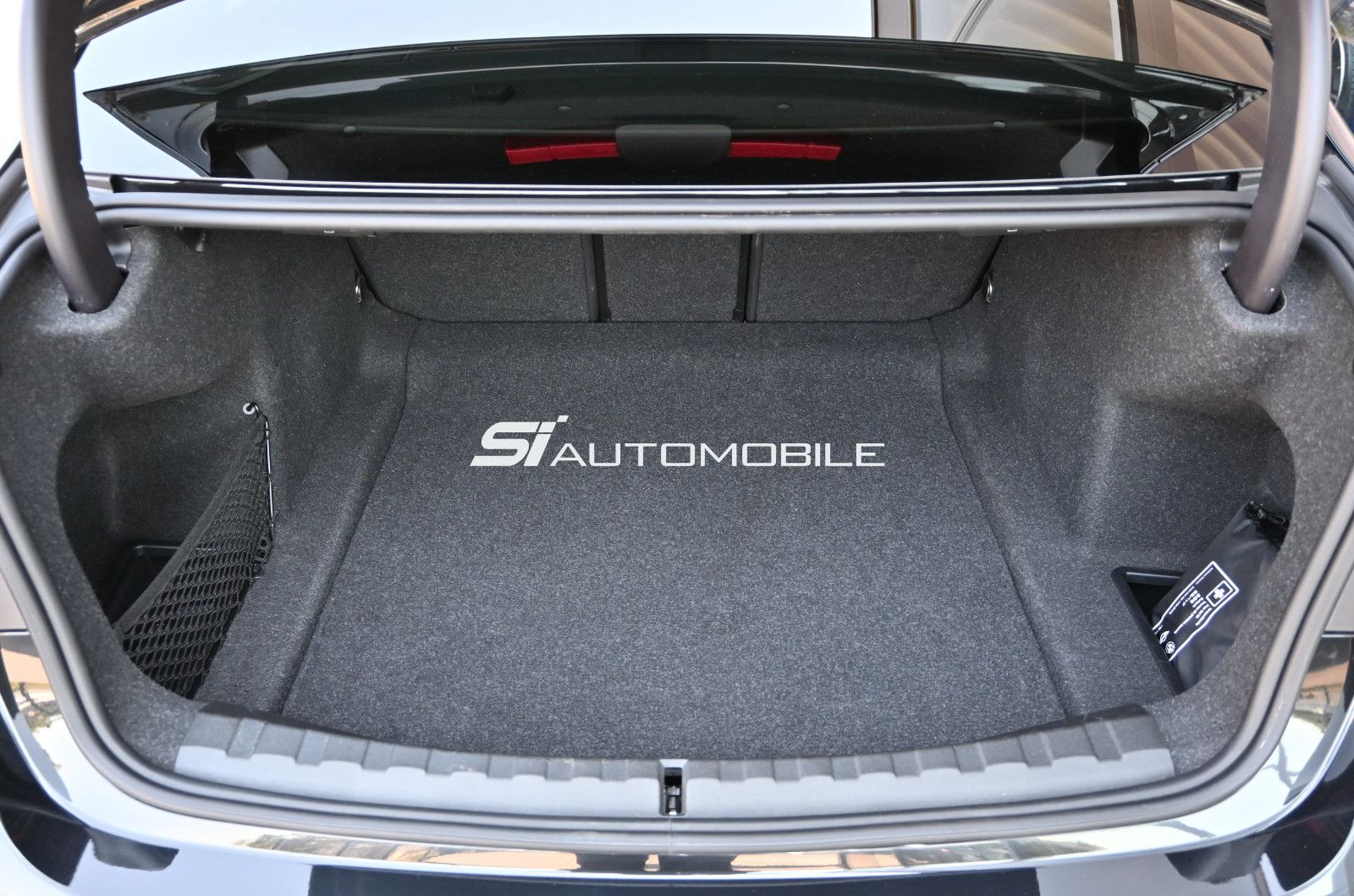 Fahrzeugabbildung BMW 320i xDr. M SPORT °UVP 76.229€°GLASDACH°STANDHZG