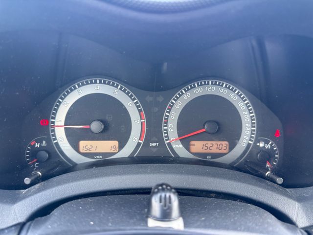 Toyota Auris Club