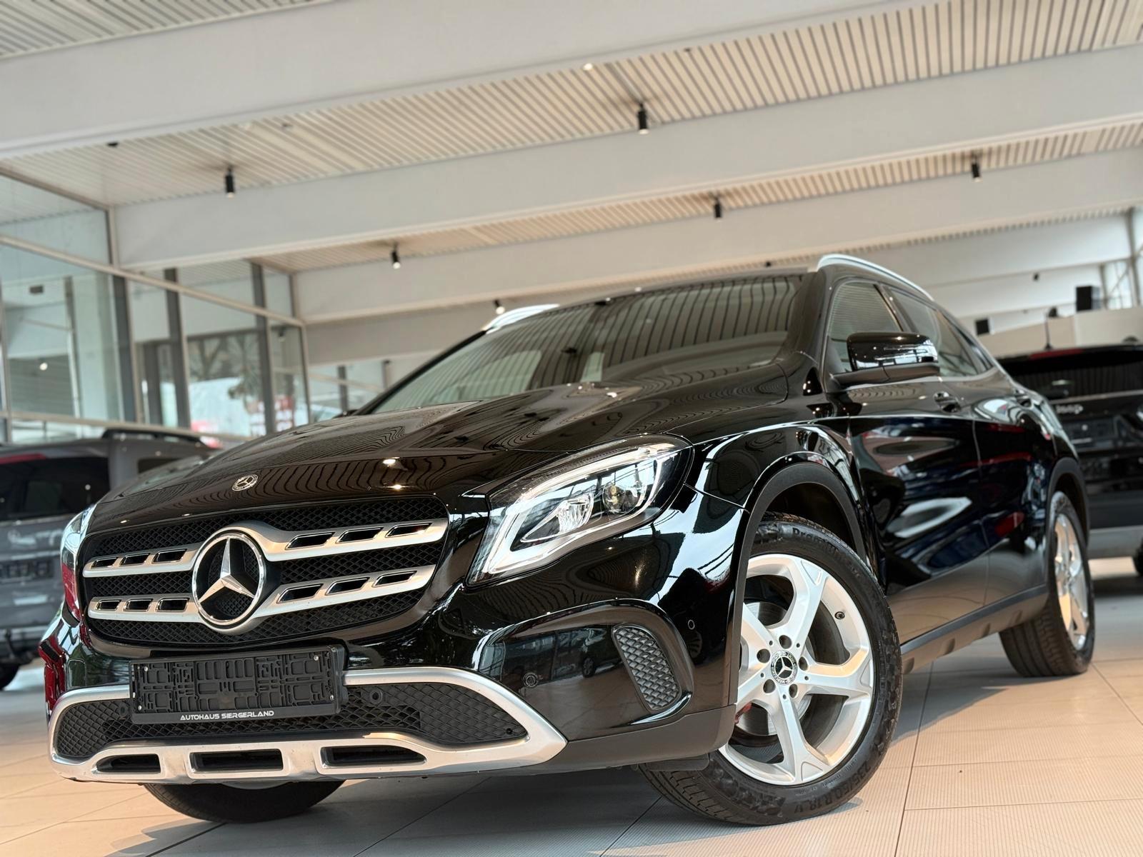 Mercedes-Benz GLA 200d 4Matic/Navi/Leder/Kamera/Xenon