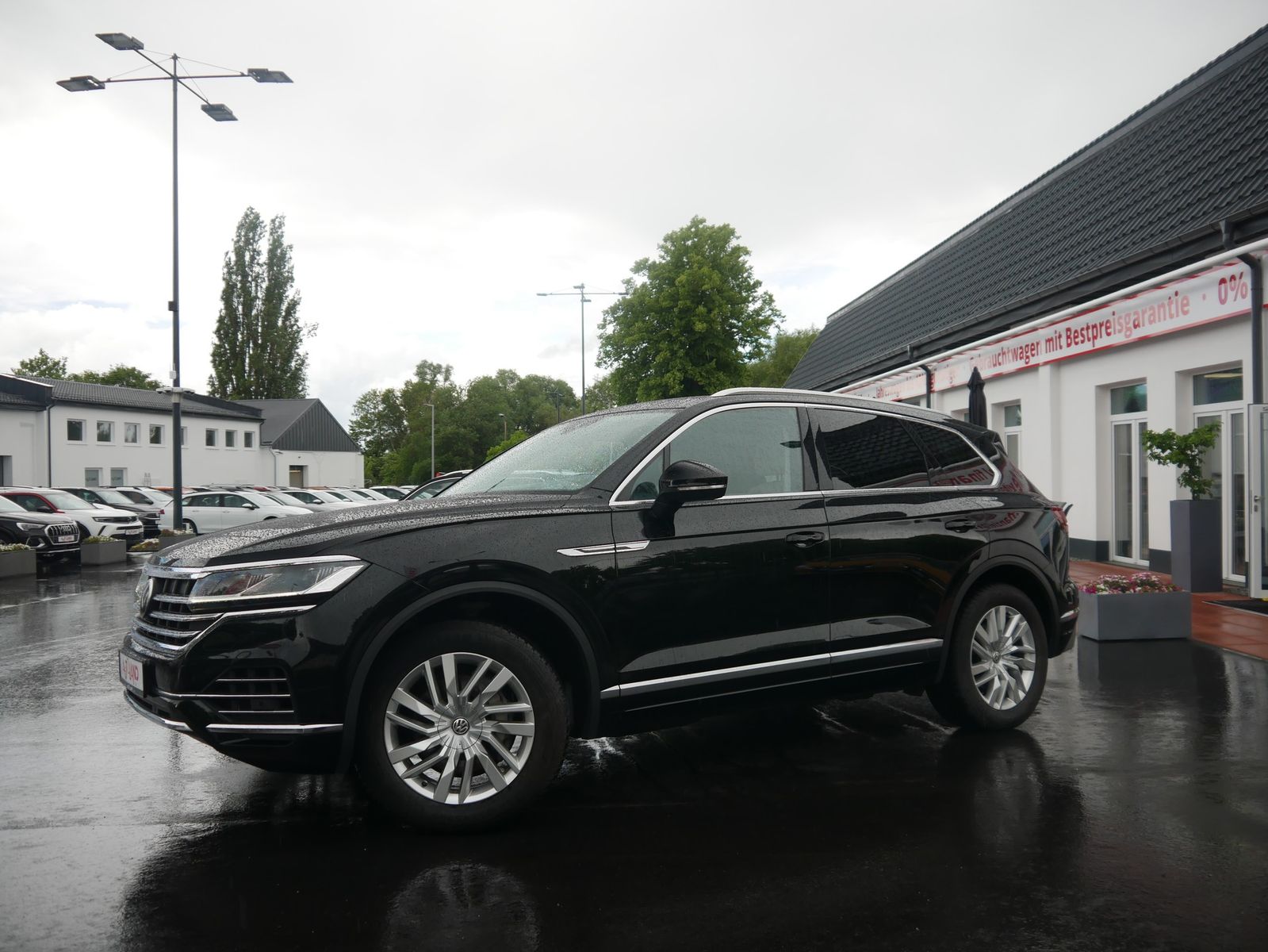 VW Touareg 3.0 V6 TDI 4Motion Navi ACC Totwinkel