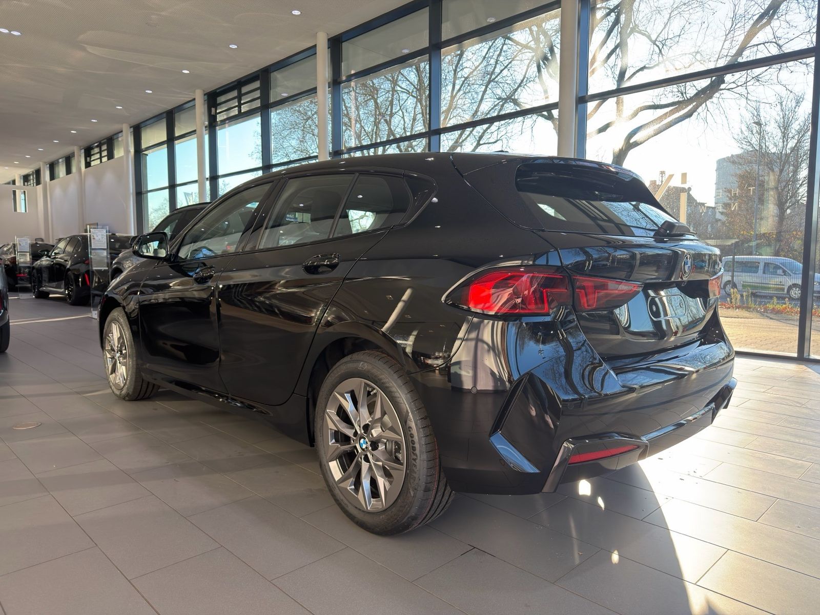 BMW 116 - Bild 7