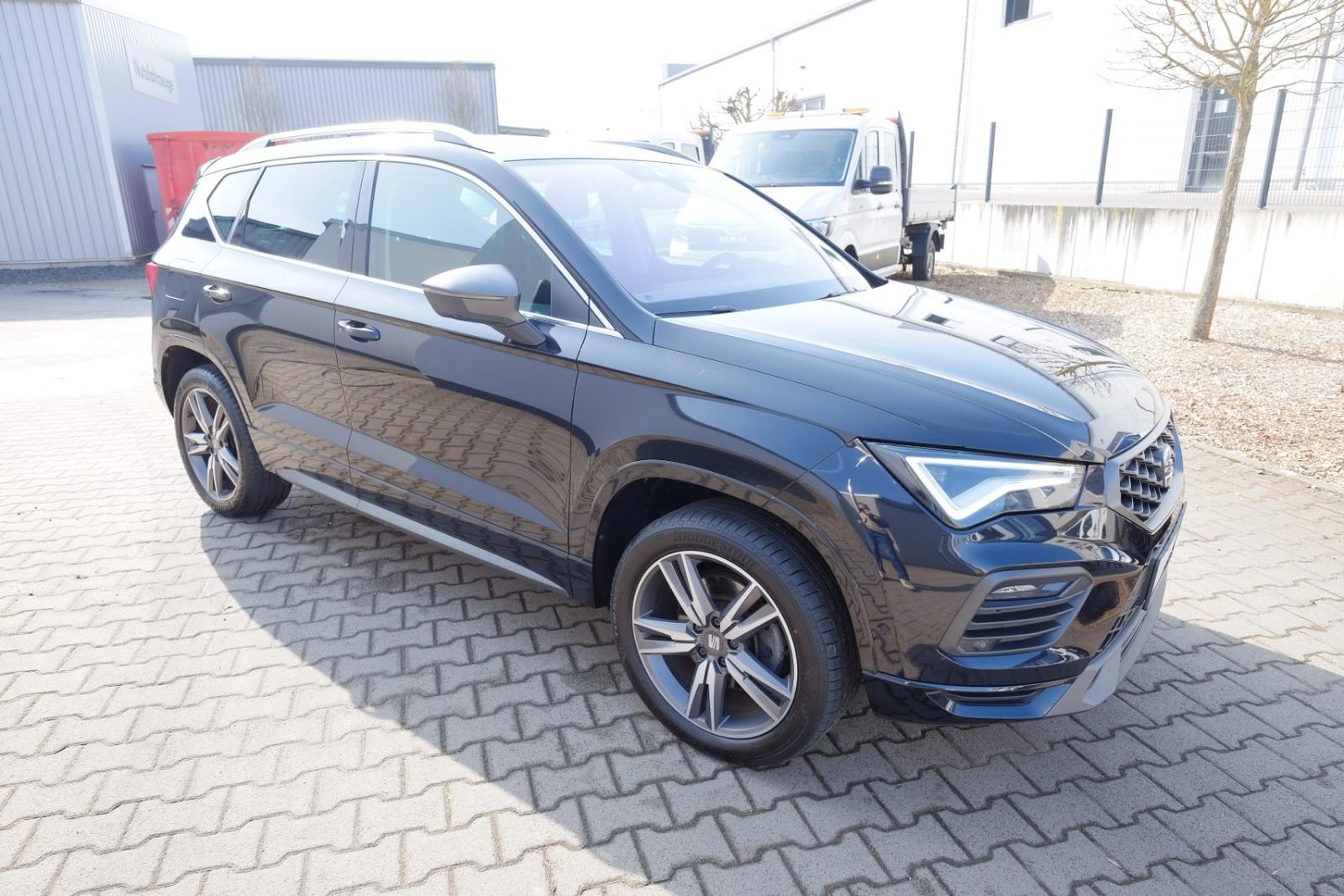 Seat Ateca FR 2.0 TDI 4Drive/ACC/Pano/DSG/Navi/LED