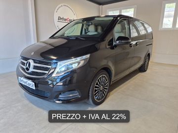 Mercedes V 220 - 1