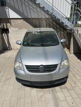 Volkswagen VW Fox  zuverlässig & sparsam  - Volkswagen Fox in Stuttgart