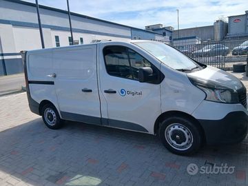 Renault Trafic - 4