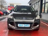Ford Kuga 1.5 EcoBoost Titanium AUTOM/4x4/AHK/SHZ/EU6 - Ford Kuga Titanium mit Benzin-Antrieb
