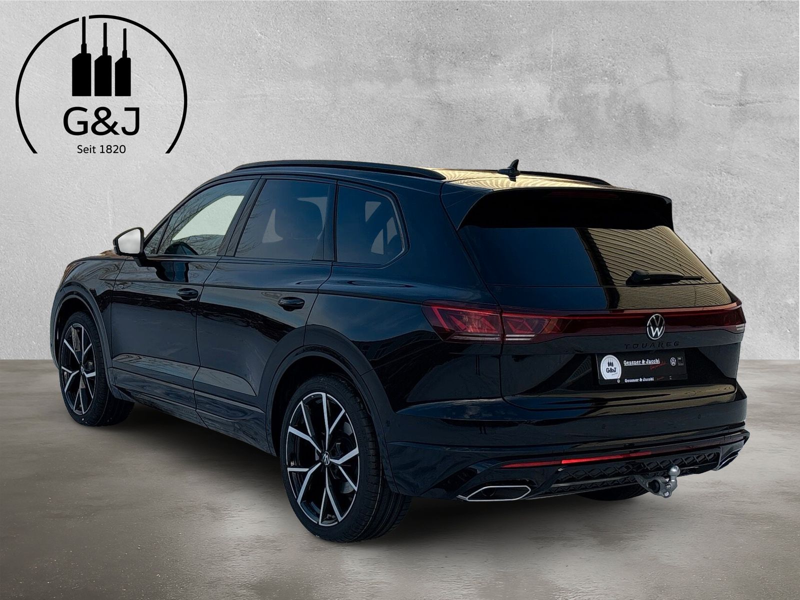 Fahrzeugabbildung Volkswagen Touareg R-Line 4Mot. FinalEditon Pano HuD AHK