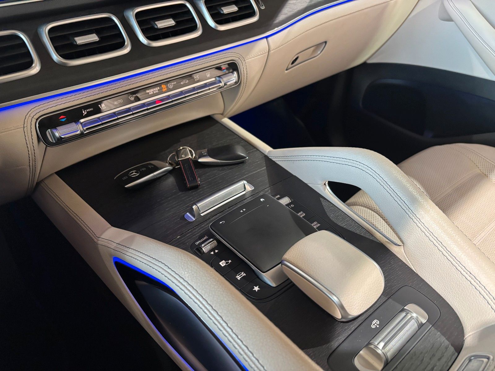 Fahrzeugabbildung Mercedes-Benz GLE 350de Coupe*AMG*Massage*HUD*Pano*360°*Keyles