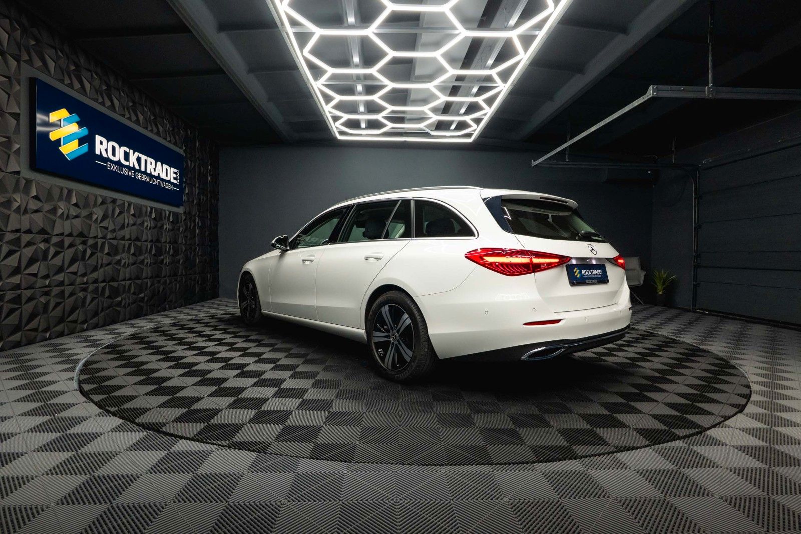 Fahrzeugabbildung Mercedes-Benz C 200d T-Modell Avantgarde Sport *LED*Widescreen