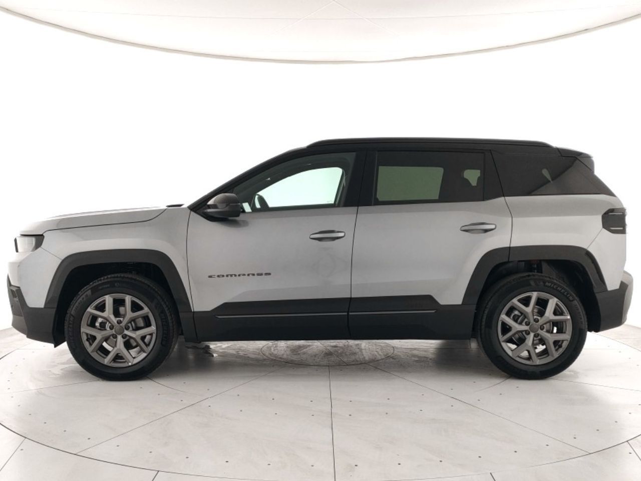 Jeep JEEP Compass 1.2 turbo e-hybrid mhev Summit fwd  imagem 3