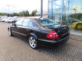 Mercedes-Benz E 240 Avandgarde - gebrauchte Mercedes-Benz E-Klasse aus dem Jahr 2003