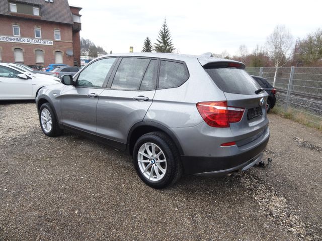 Fahrzeugabbildung BMW X3 xDrive20d/4x4/Automatik/Bi-Xenon/AHK/