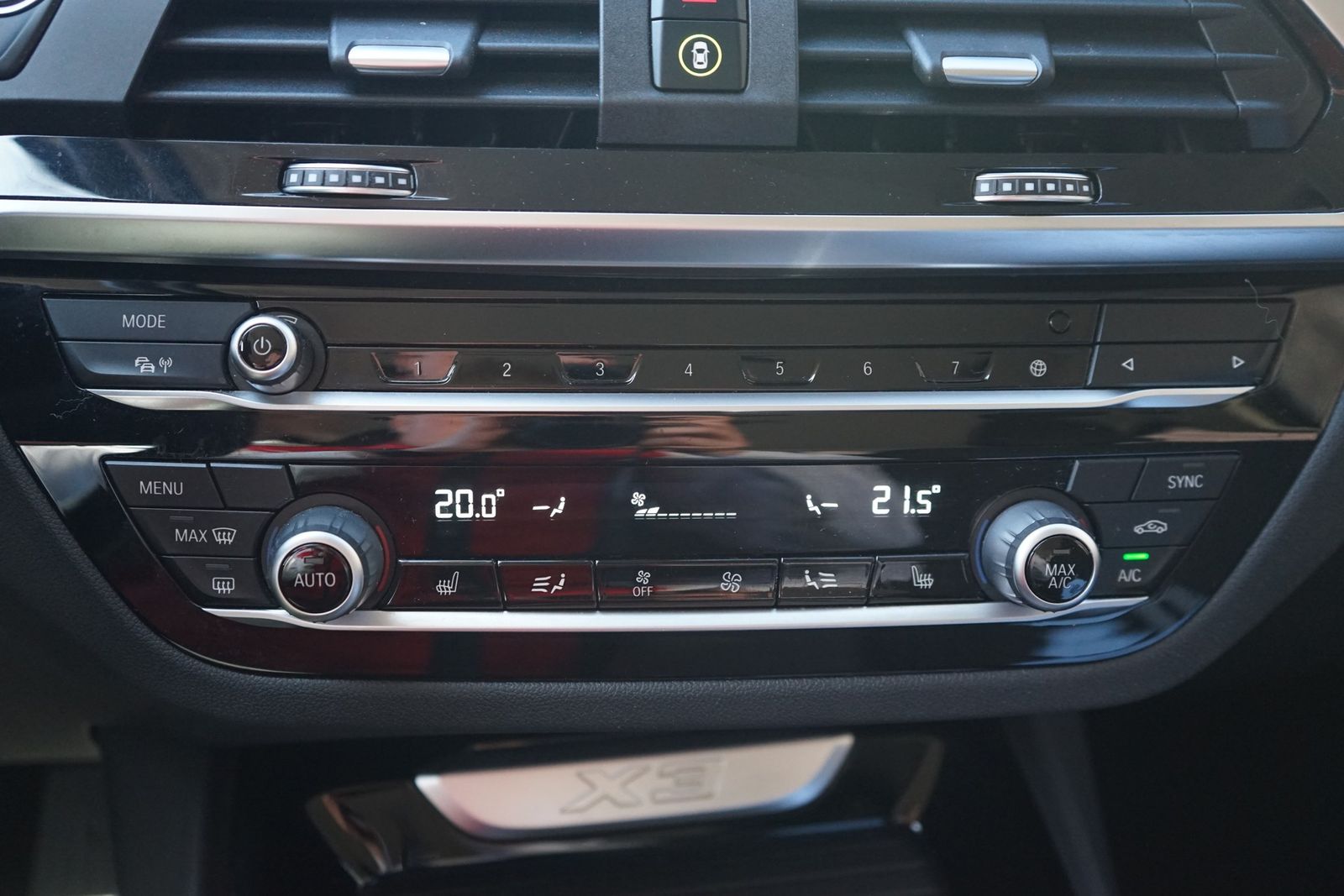 BMW X3 xDrive 20 i Advantage Xenon Navi Sitzheizung foto 14