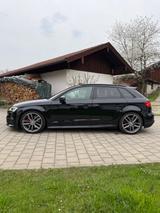 Audi S3 TFSI S tronic quattro Sportback - - Audi S3: Sportback Tronic