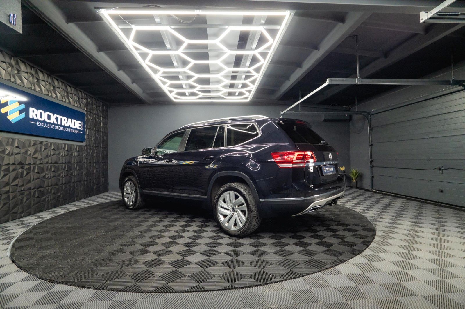 Fahrzeugabbildung Volkswagen ATLAS 3.6 4x4 SEL PREMIUM *7 Sitze*Pano*ACC*LED*