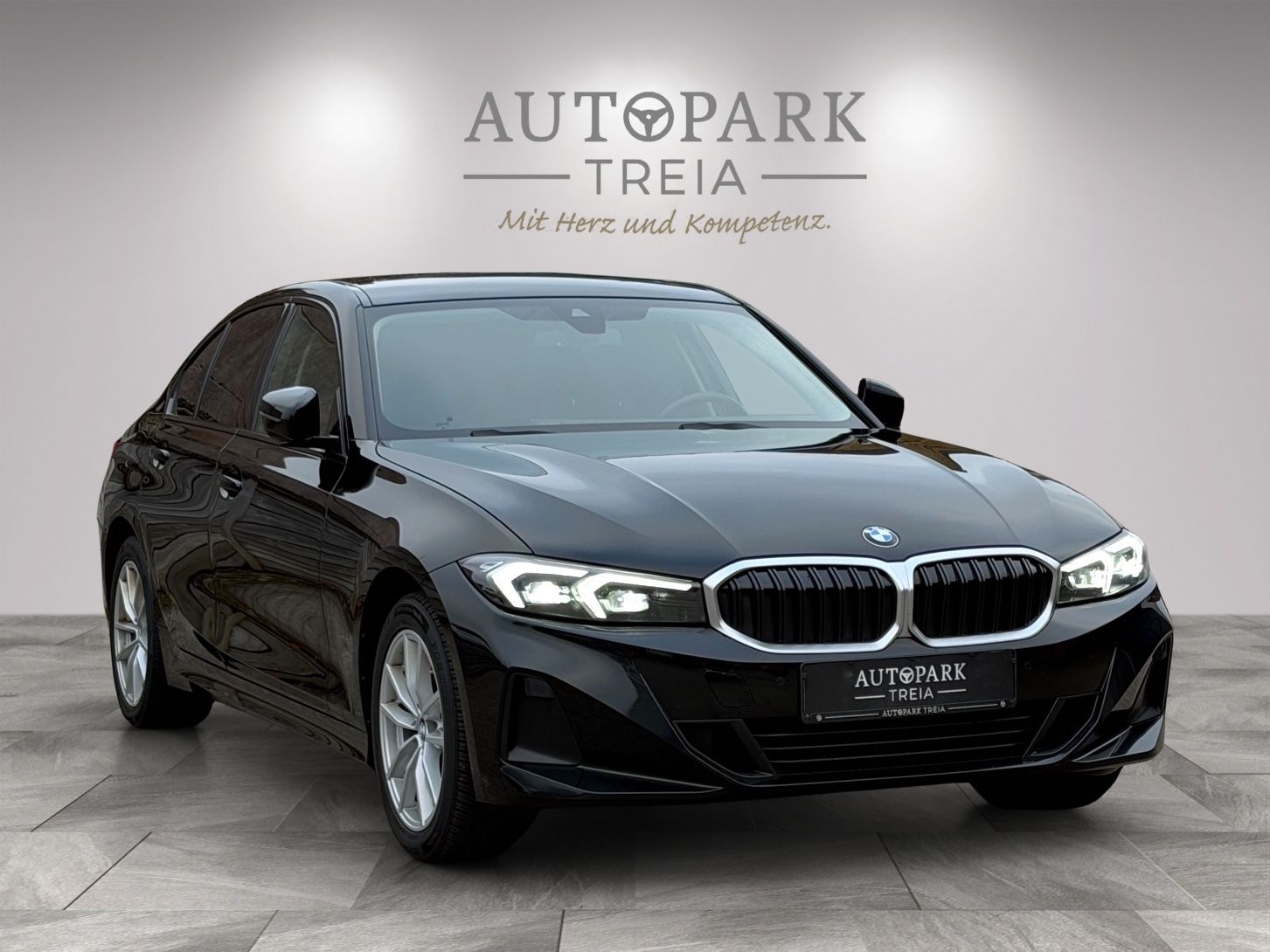 BMW 318d Facelift AUTOMATIK|TEMPOMAT|SHZ|NAVI|LED