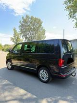 Volkswagen T6 Caravelle Highline  - Volkswagen T6 Caravelle: Highline