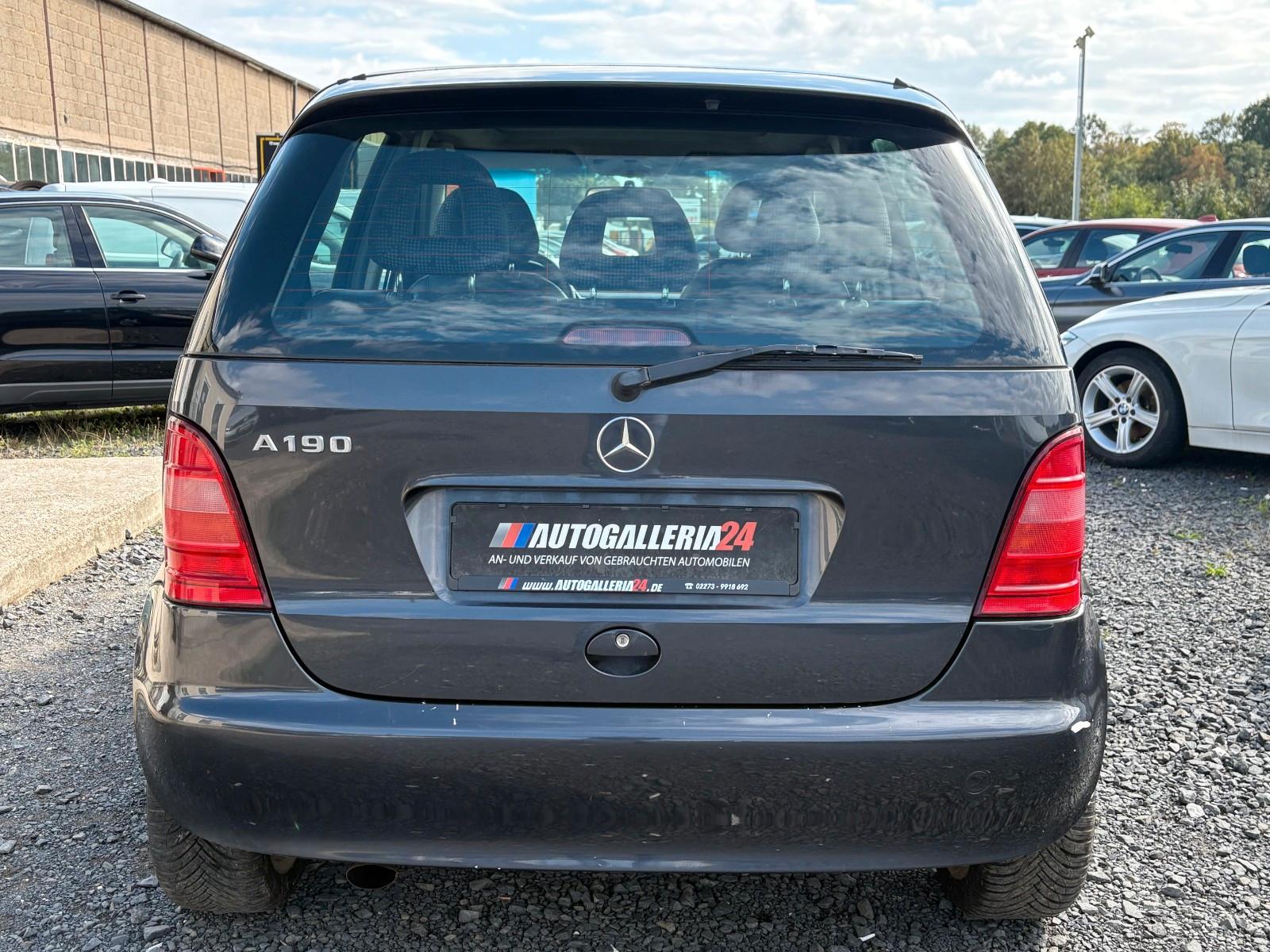 Mercedes-Benz A 190 AVANTGARDE Panorama Klima TÜV 09/2028 LMR