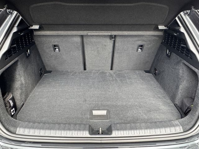 Fahrzeugabbildung Audi A3 Sportback advanced 40 TFSI quattro 190 PS S t