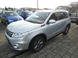 Suzuki Vitara 1.6 Club 4x2 AUTOMATIK *NUR 28´km* - Suzuki Vitara: Club