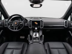 Foto Nummer 37: PORSCHE Cayenne