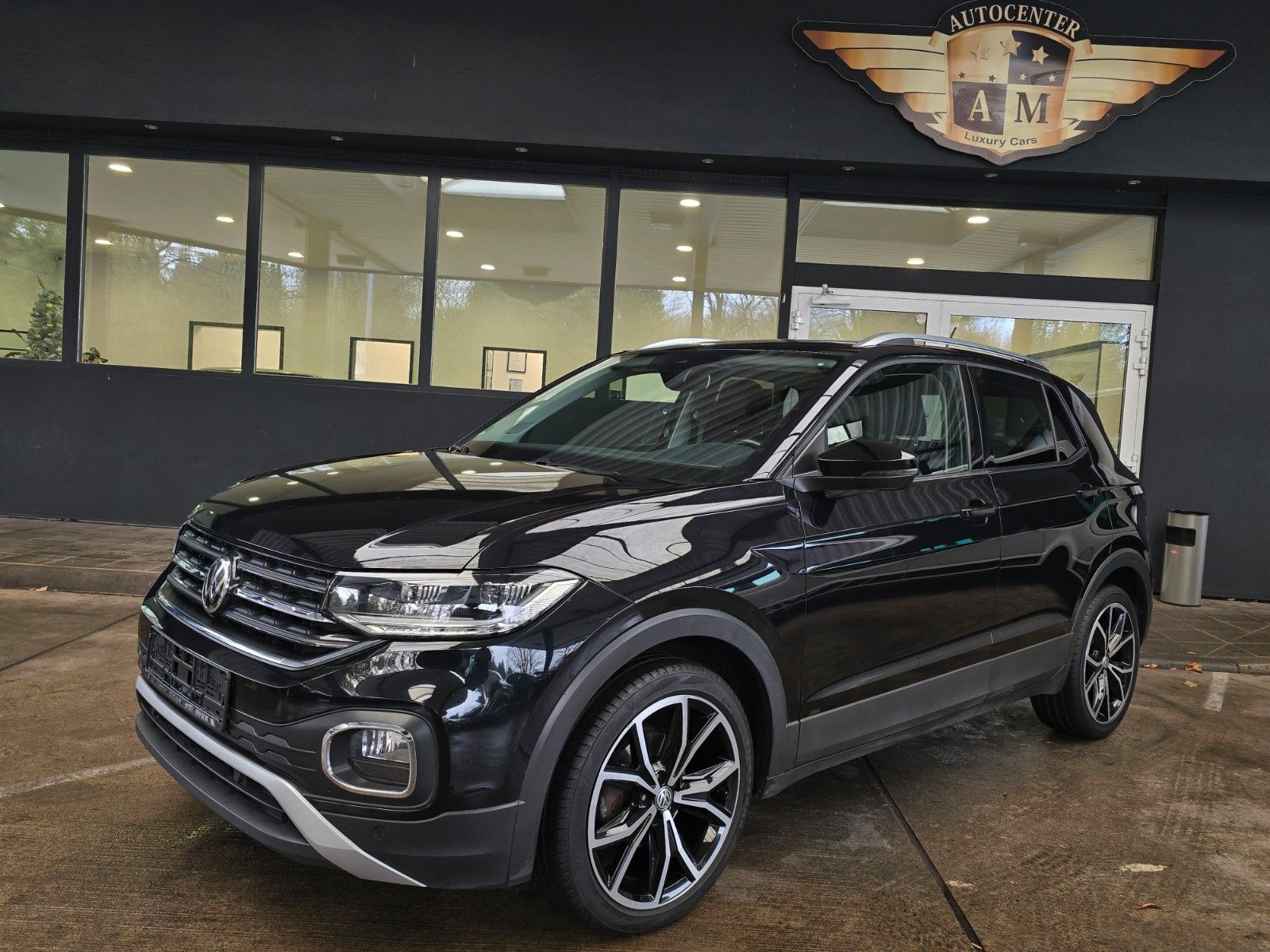 VW T-Cross DSG OPF Style BEATS/PDC/NAVI/Black/18"