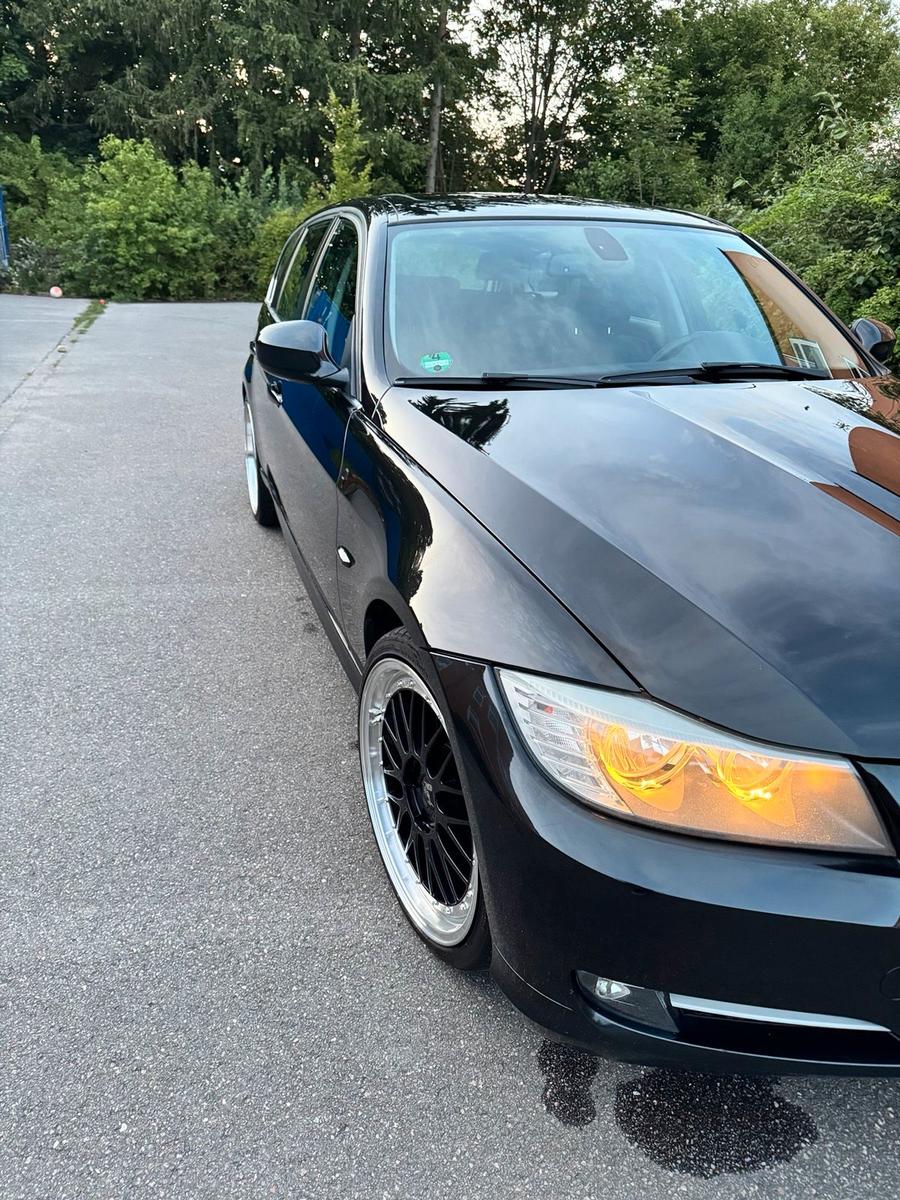 BMW 320 2011 — photo 6