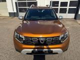 Dacia Duster II Prestige  Automatik/Navi/PDC/AHK/1Hand - Dacia Duster mit Diesel-Antrieb: Geländewagen, Automatik