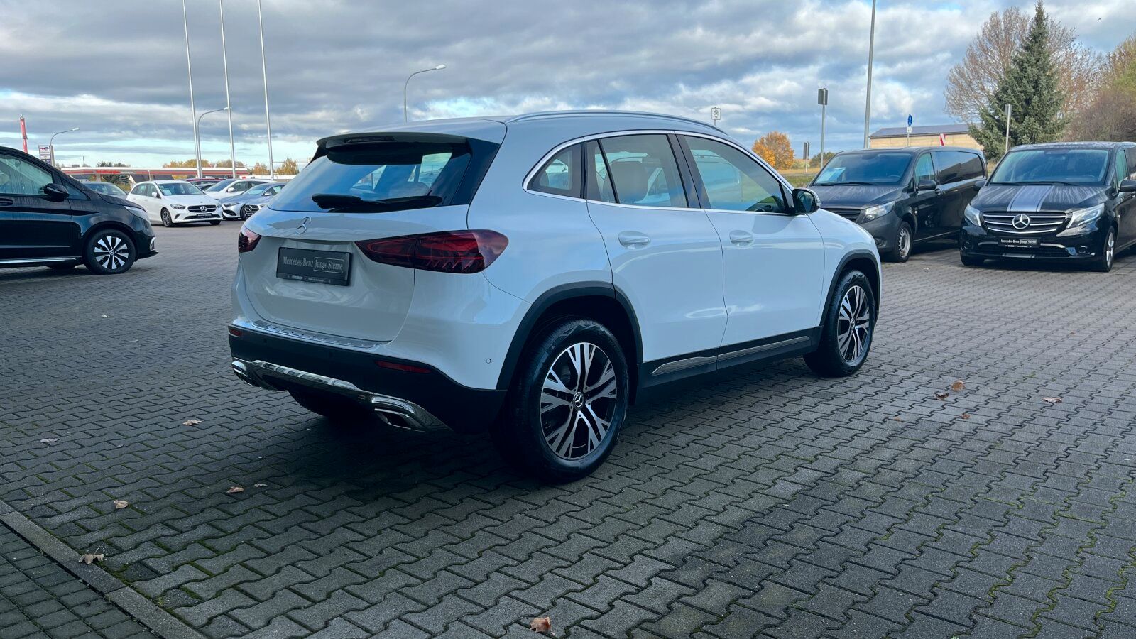 Mercedes-Benz GLA 180 +Progressive-Advanced+AHK+Distro+Kamera+ foto 5