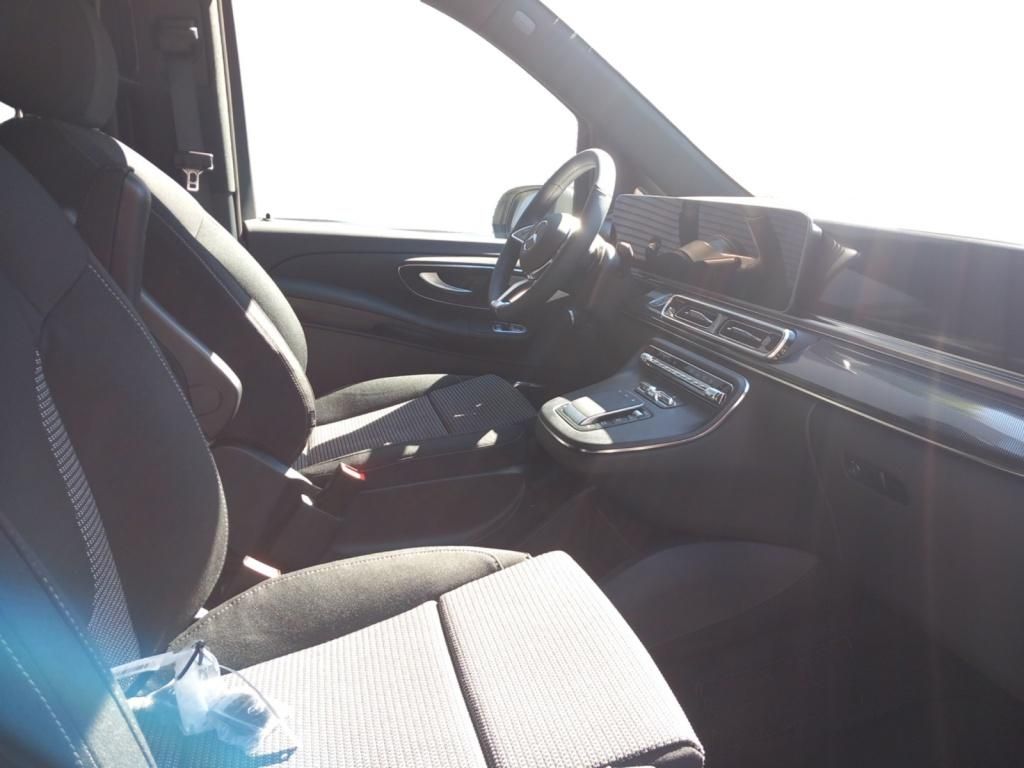 Fahrzeugabbildung Mercedes-Benz V 250 d STYLE 4MATIC Lang LED*Navi*Standheizung