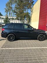BMW X5 M50 M50d - - BMW X5 M50