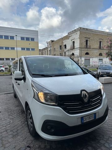 Renault Trafic 1.6 dCi biturbo 165 cv S&S 9 post