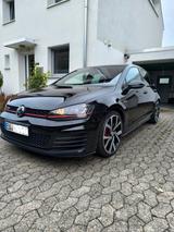 Volkswagen Golf 2.0 TSI DSG BMT GTI Performance GTI Per... - Gebrauchtwagen von Privatanbietern