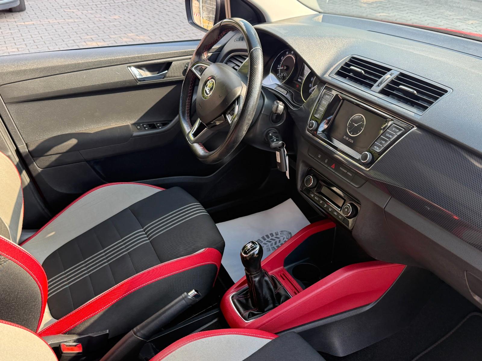 Skoda Fabia Combi 1.2 TSI Monte Carlo*PANORAMA*6.G*MFL