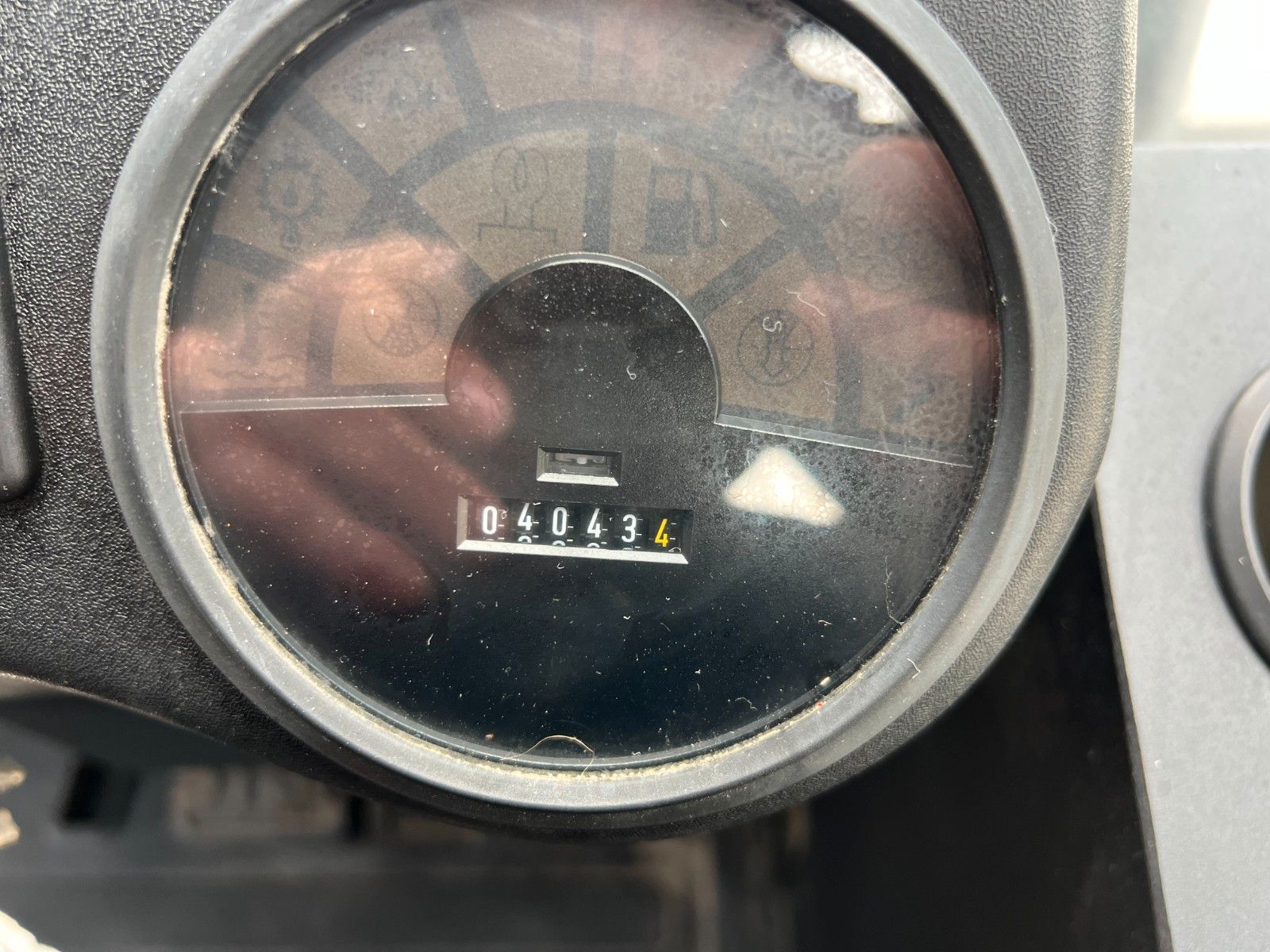 Fahrzeugabbildung Linde H80D-03 /900 / 4,5m / 4.043h / Verstellgerät SS