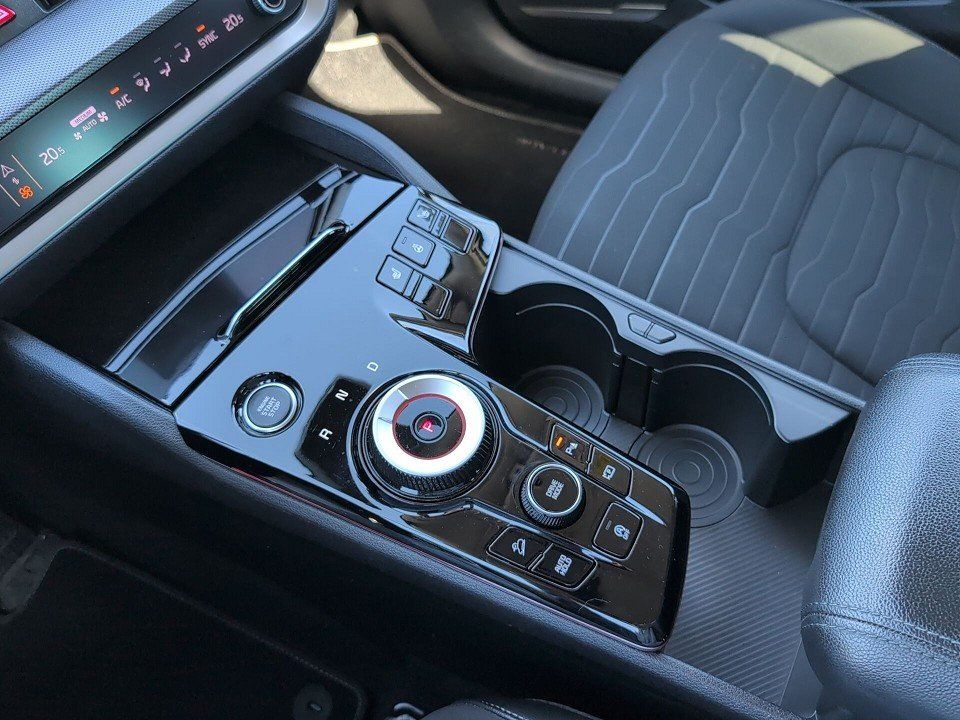Fahrzeugabbildung Kia SPORTAGE 1.6T SPIRIT 1.HD DRIVE-WISE-P 360°+NAVI