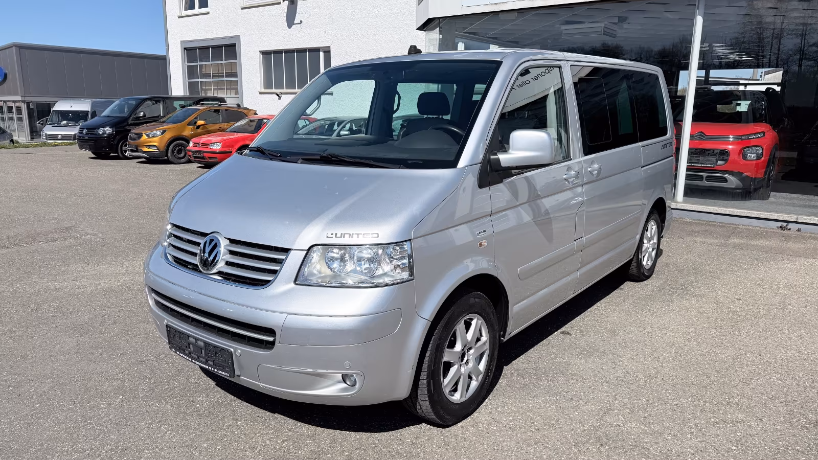 Volkswagen T5 Multivan -7 SITZER-KLIMAAUTOMATIK-AHK-UNITED-