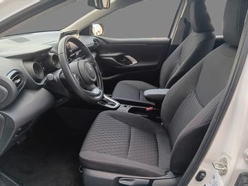 Toyota Yaris - 7