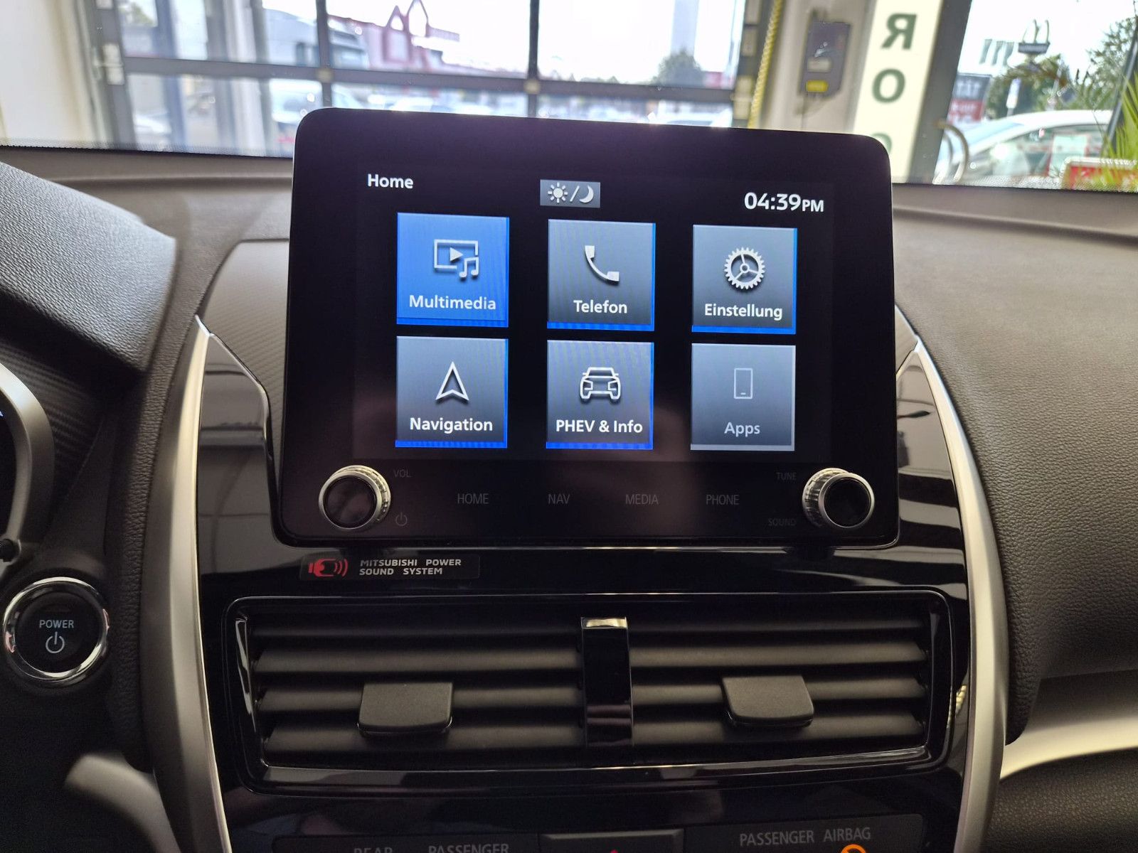 Fahrzeugabbildung Mitsubishi Eclipse Cross / KAMERA / 1. Hand PLUG IN