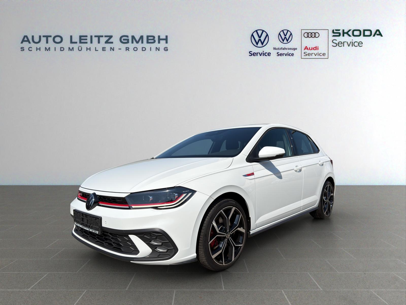 Volkswagen Polo 2.0 GTI DSG IQ.Light APP LM18 SHZ PDC