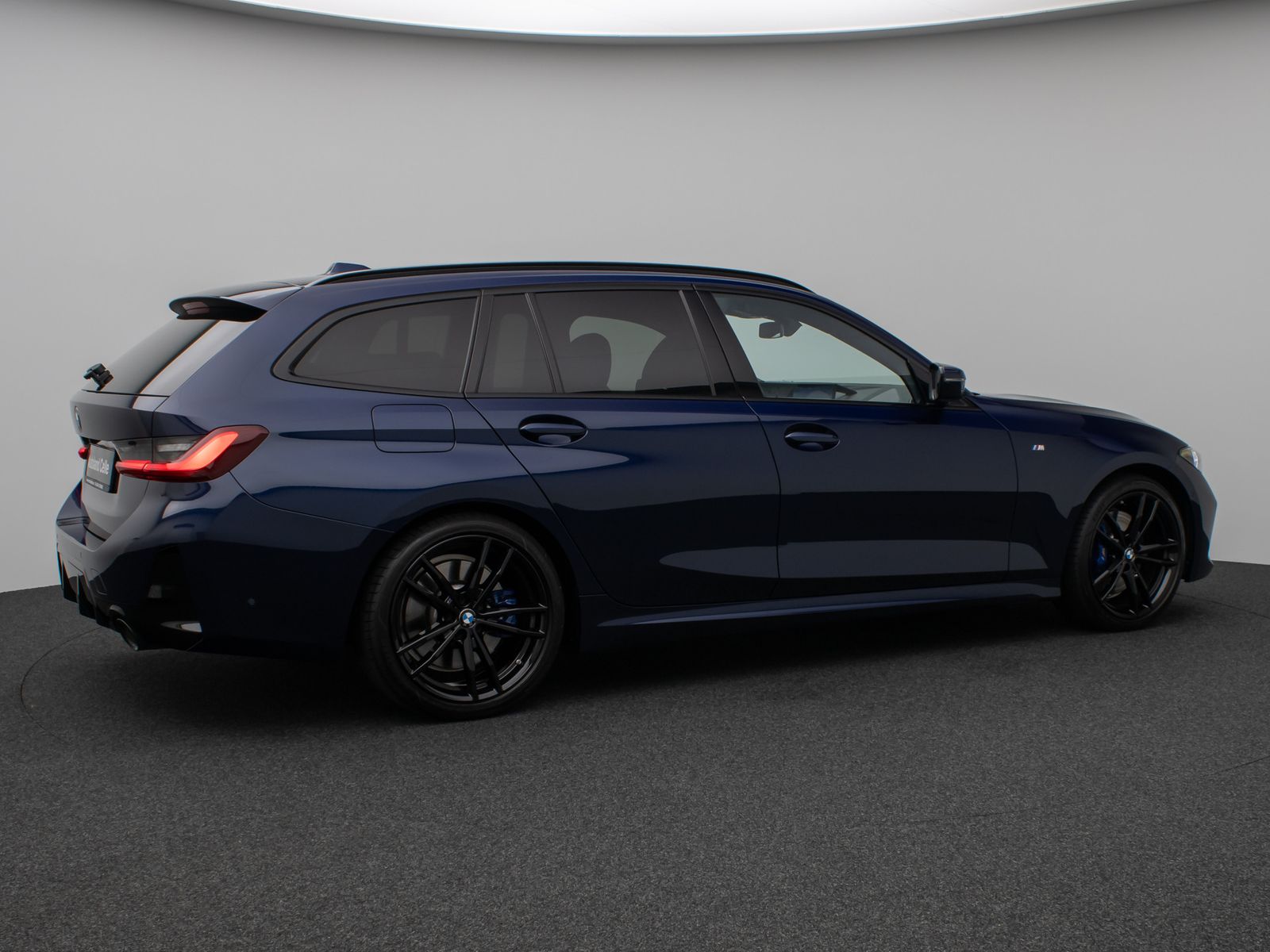 Fahrzeugabbildung BMW 320i M SportPro Panorama Kamera DAB HiFi Stop&Go