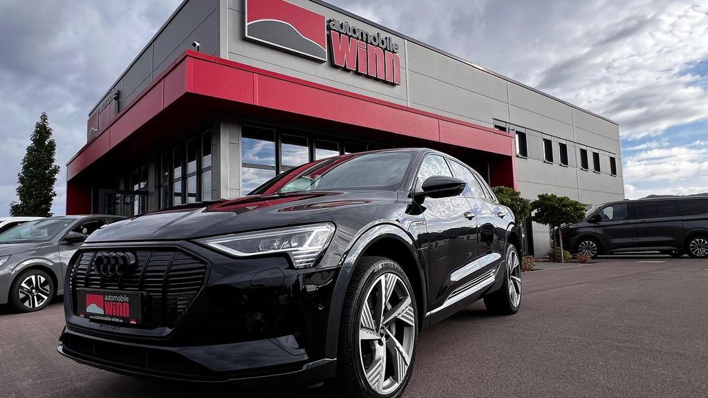 Image of Audi e-tron