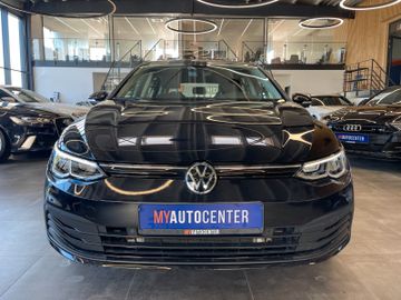 Volkswagen Golf VIII Lim. Life *FAHRSCHULAUTO*LED*AHK*ACC*