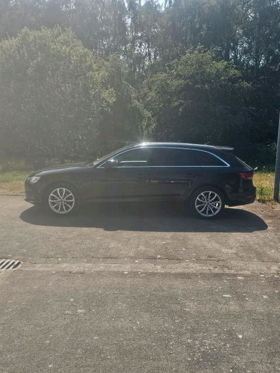 Image of Audi A4