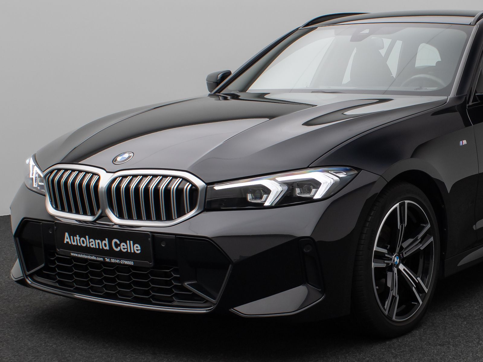 Fahrzeugabbildung BMW 318d M Sport DAB HUD CockPitPro Lordos PDC Leder