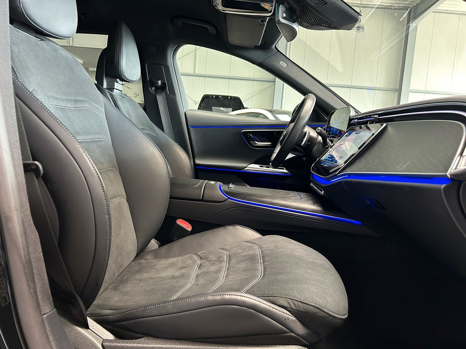 Mercedes-Benz E 200 - Bild 9