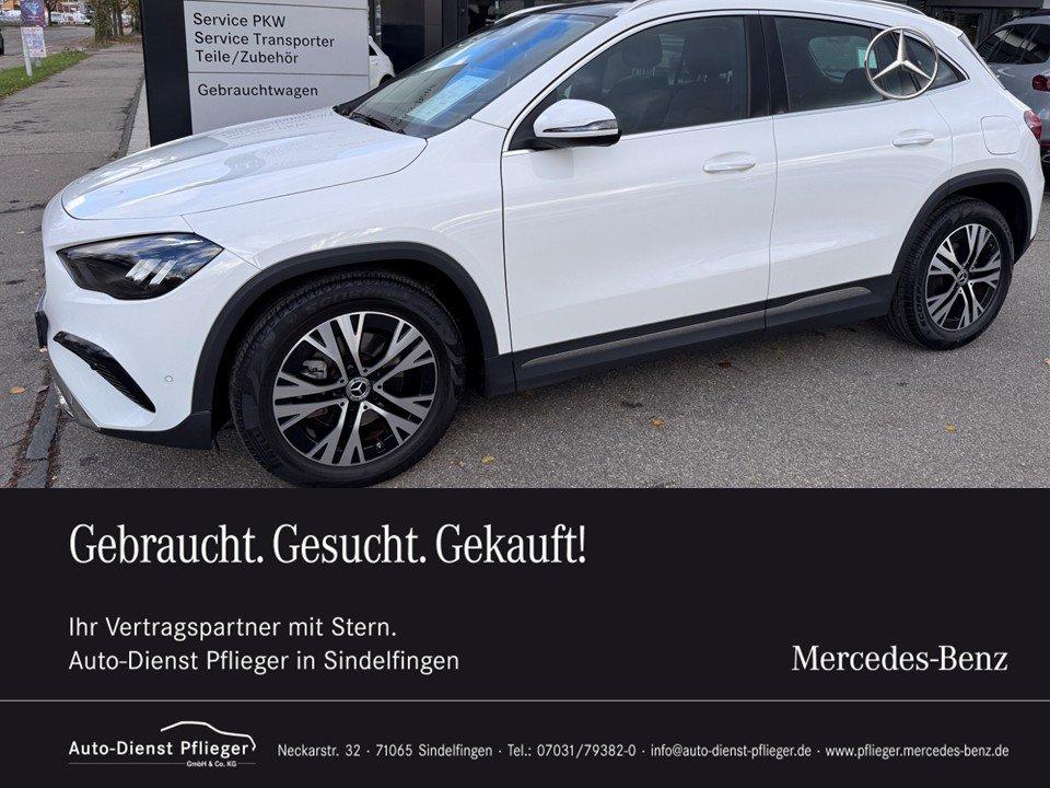 Mercedes-Benz GLA 200*Panodach*LED*Rückfahrkamera*Easy-Pack*