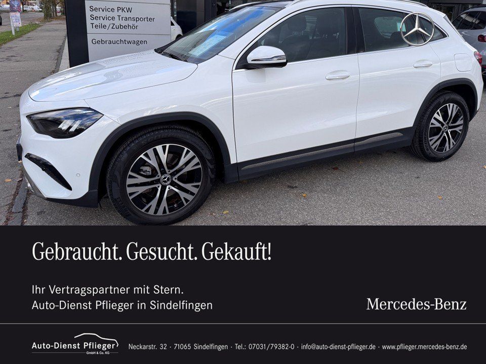 MERCEDES-BENZ GLA 200*Panodach*LED*Rückfahrkamera*Easy-Pack*