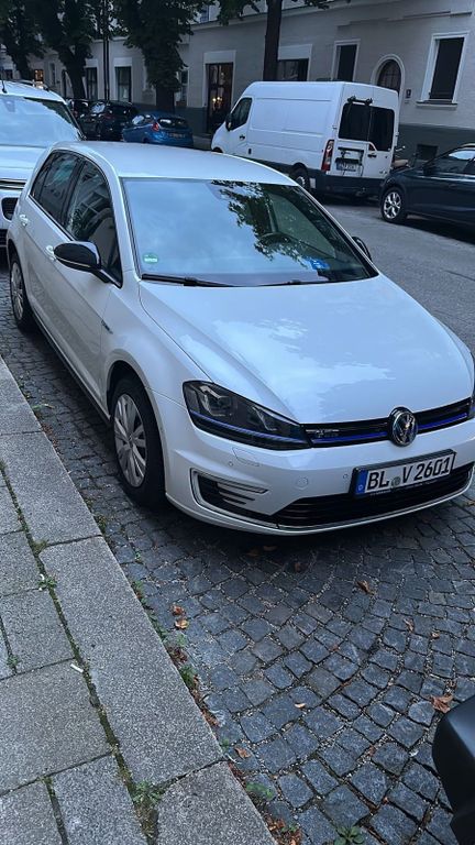 Image of Volkswagen Golf